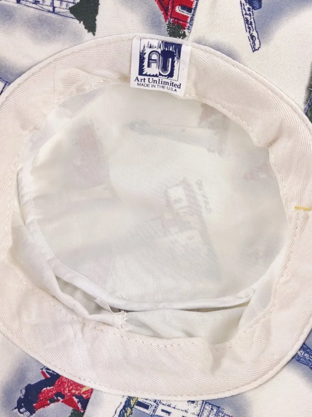 Lighthouse Novelty Print Bucket Hat - Picture 7 of 8